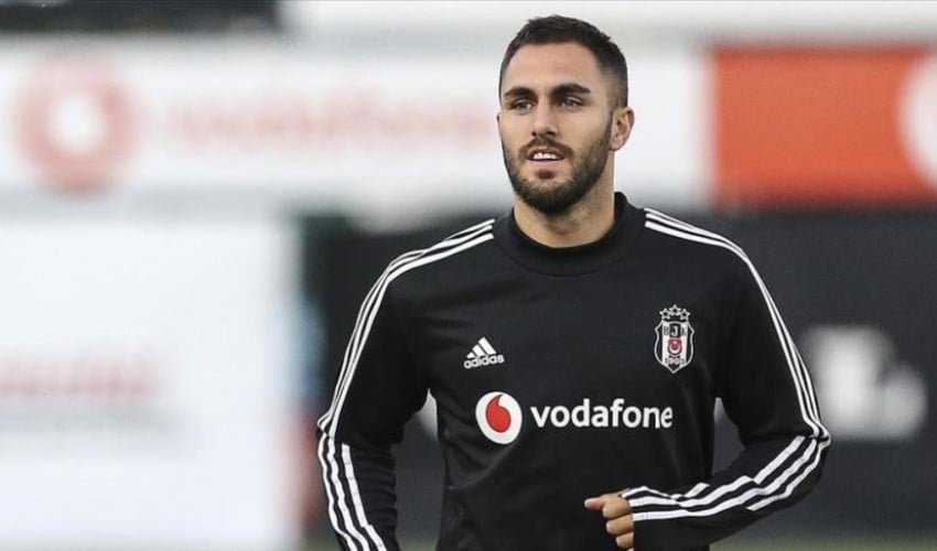 Beşiktaş açıkladı: Eski oyuncusuna tazminat ödeyecek