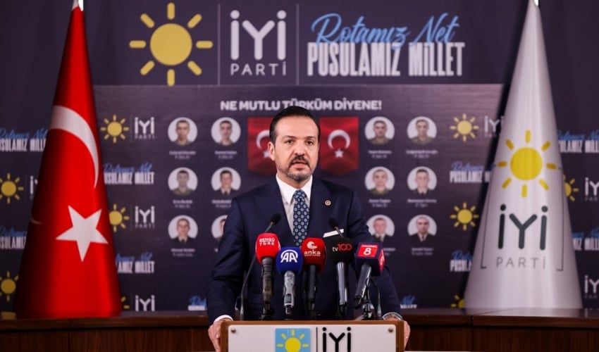 İYİ Parti sözcüsü Zorlu'dan DEM Parti ve CHP'ye eleştiri