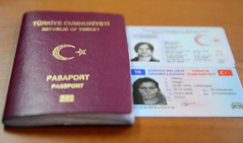 Resmi Gazete'de yayımlandı: Yeni kimlik, sürücü belgesi ve pasaport fiyatlarına zam