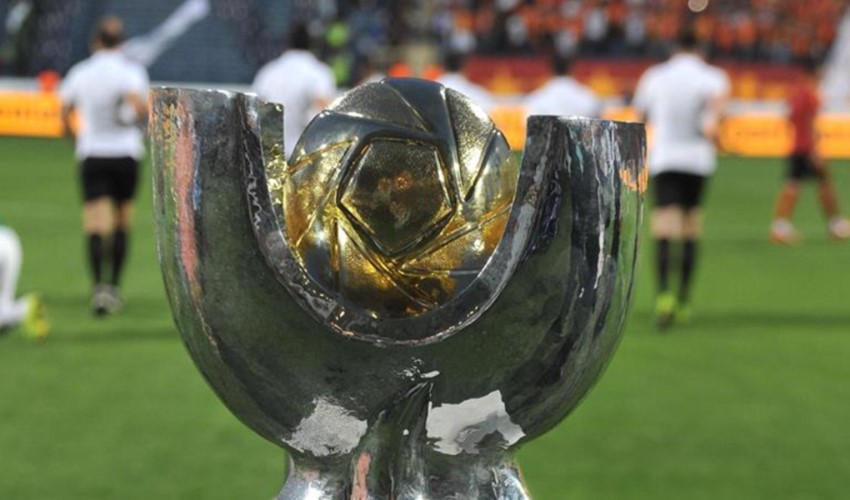 Il nostro inno nazionale, l'İstiklal Marşı, sarà suonato nella finale di Supercoppa!
