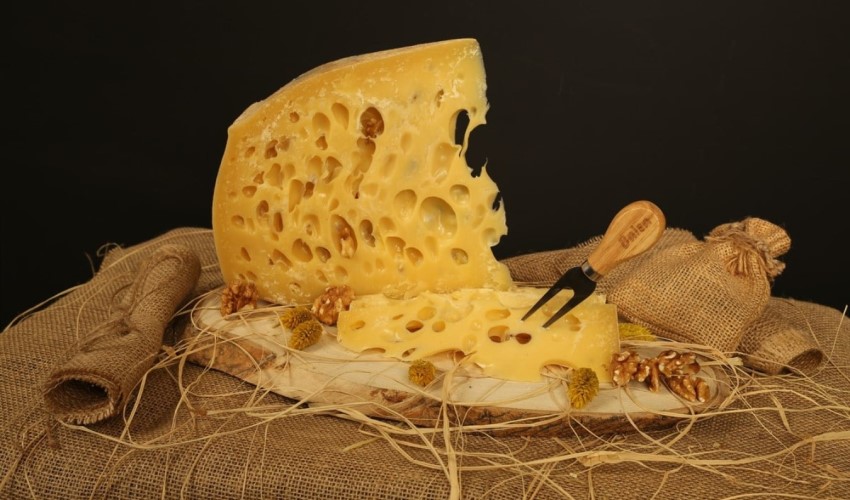 Gravyer peyniri nasıl tüketilir, hangi yemeklerde kullanılır?
