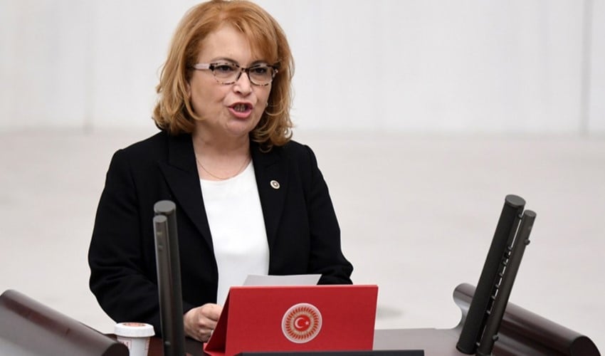 İYİ Parti’de deprem! ‘Hür ve müstakil’ kararı istifa getirdi