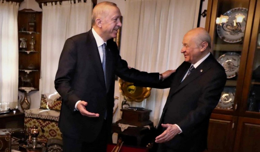Definita la strategia per le elezioni locali: Devlet Bahçeli ha annunciato le città in cui verranno presentati candidati comuni!