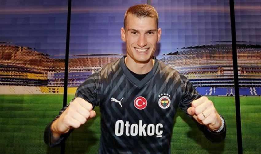 Fenerbahçe’nin yeni transferi Livakovic Ballon d'Or ödülüne aday gösterildi