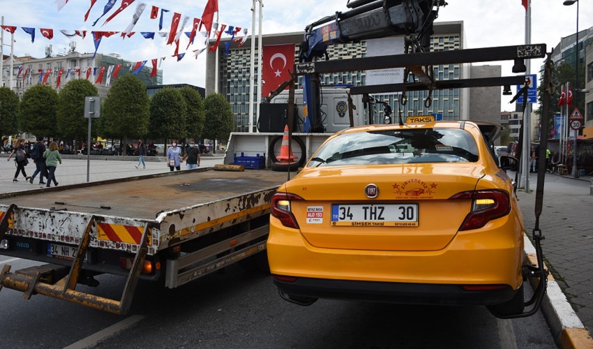 Taksim'de yılın ilk ticari taksi denetimi yapıldı