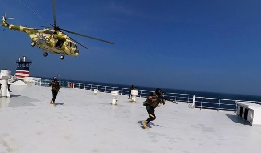 Ritorsione contro gli Houthi nel Mar Rosso! Il presidente USA Biden: Lanciati attacchi aerei