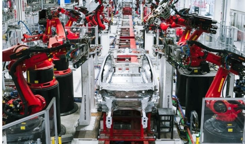 Tesla'nın bir fabrikasında daha üretim iki haftalığına durduruldu