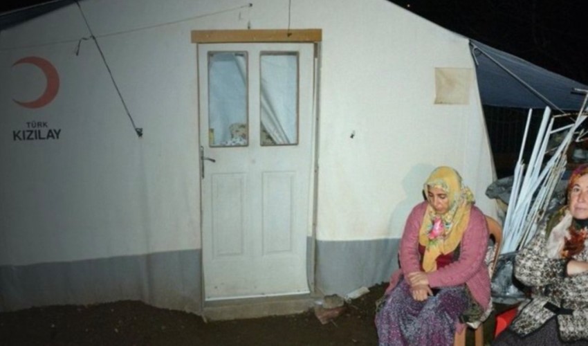 Haluk Levent ve Hasan Can Kaya, şehidin ailesine ev alacak