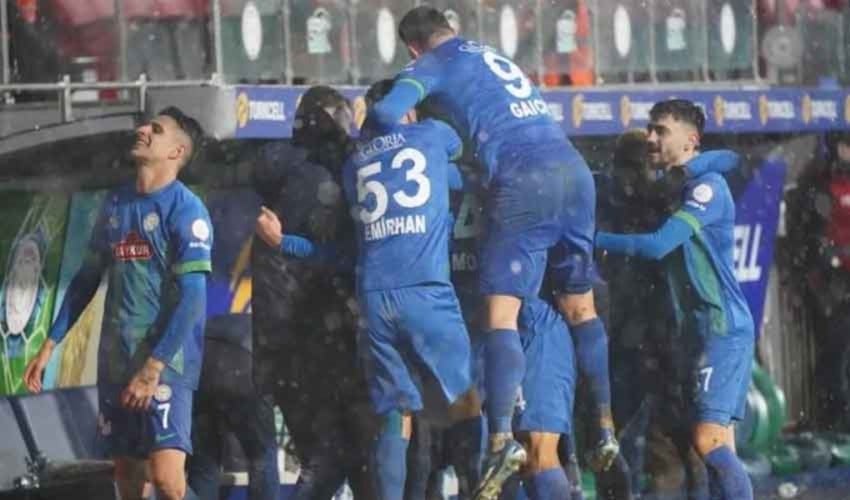 Rizespor, sahasında kazandı!