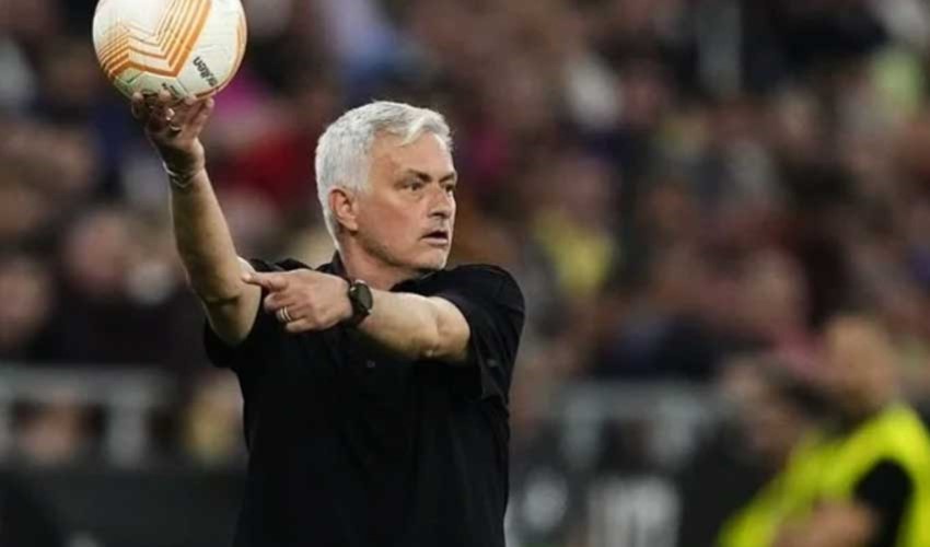 Jose Mourinho ile Roma yollarını ayırdı!