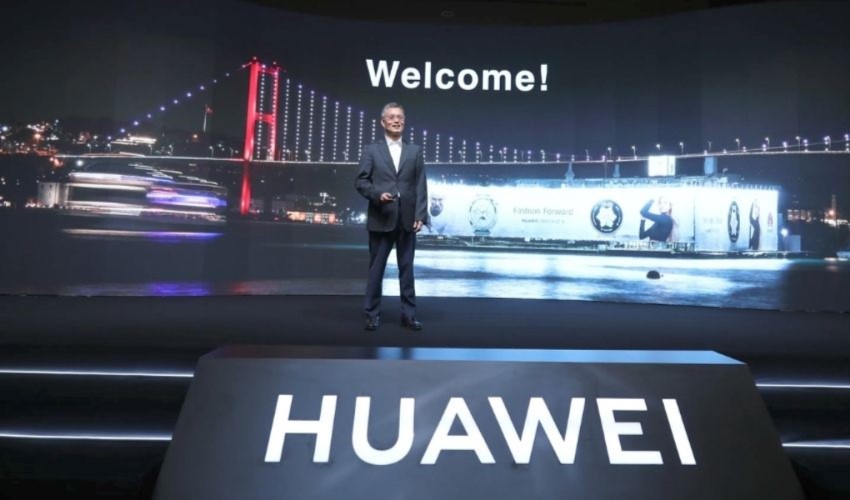 Huawei düzenlediği etkinlikte yeni cihazlarını tanıttı