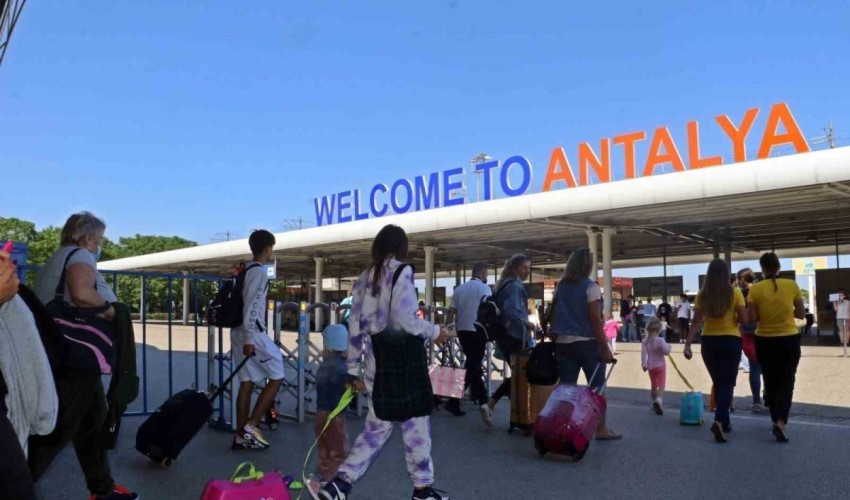 Antalya'dan turizm rekoru