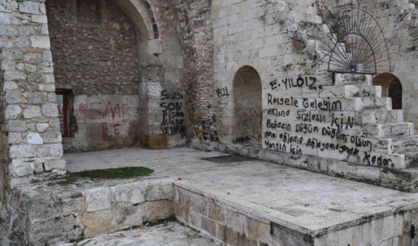 Türkiye'de kültürel miraslara yönelik saldırı nasıl önlenebilir? 'Kayıpları geri getirmiyor'