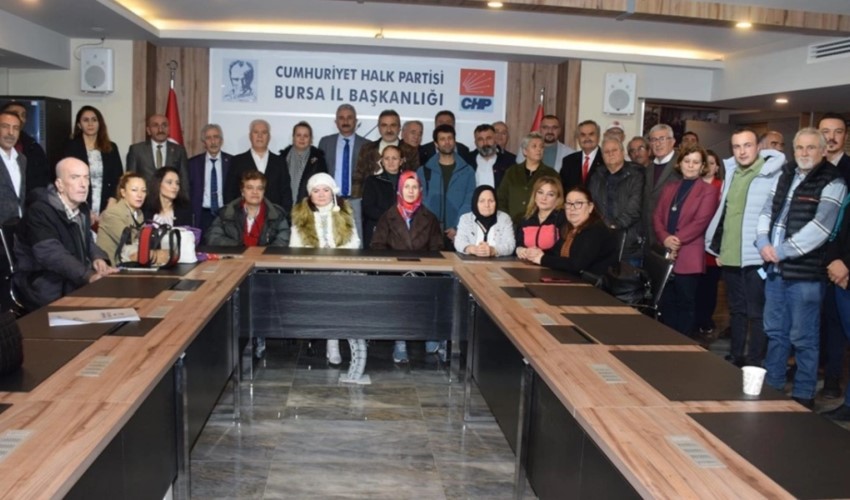 CHP Bursa, DSP'den ayrılan 100 üye için tören düzenledi