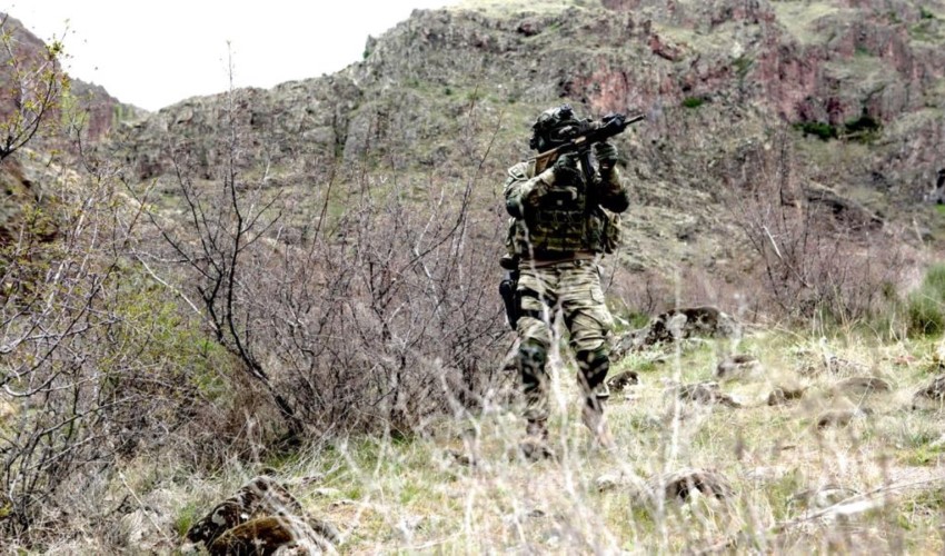 Dichiarazione del Ministero della Difesa: 3 terroristi del PKK in fuga dal nord dell'Iraq si sono arresi a Habur