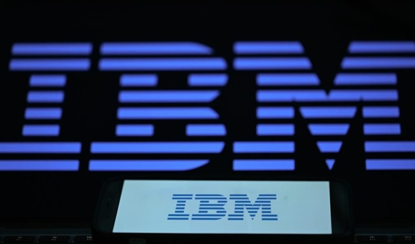 IBM gelirlerinde beklentinin üzerinde artış