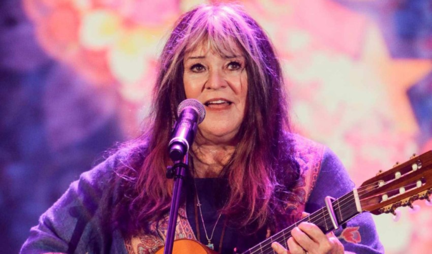 Acı haber: Şarkıcı Melanie Safka hayatını kaybetti