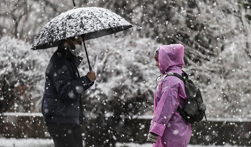 Allerta gialla e arancione della Meteorologia per 31 città: arrivano neve e rovesci! Ecco le previsioni meteo per venerdì 26 gennaio, città per città...