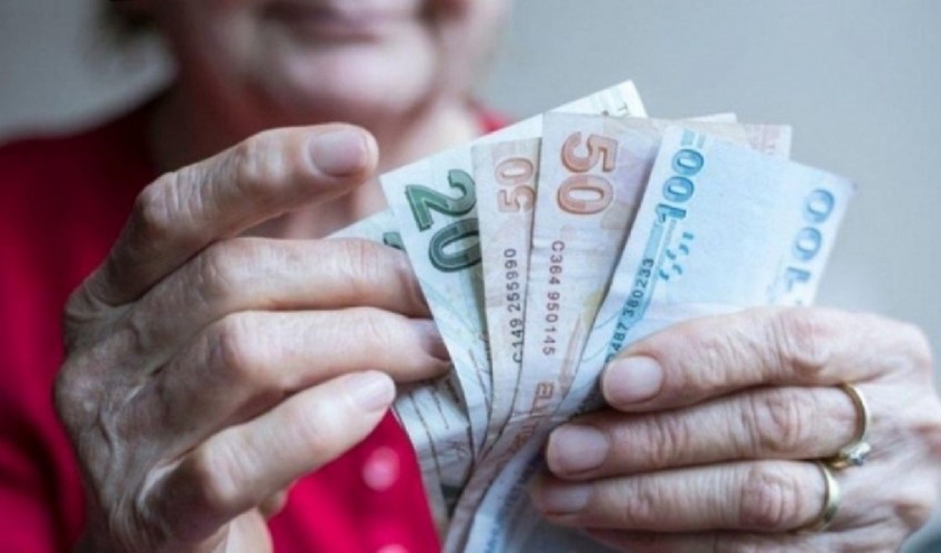 İşte konuşulan rakam! Emekliye yeni zam iddiası da seçim sonrasına kaldı