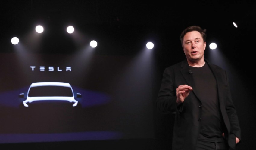 Tesla, 2023'te rekor üretim ve teslimat rakamlarına ulaştı
