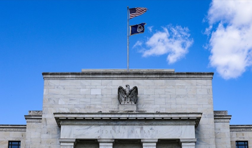 Indicati due possibili date per il primo taglio dei tassi della Fed