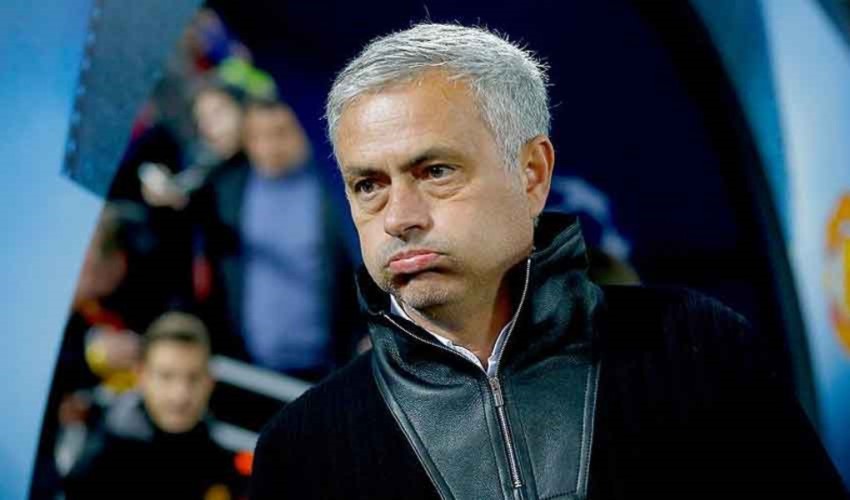 Jose Mourinho, MANU'ya geri dönmek istiyor