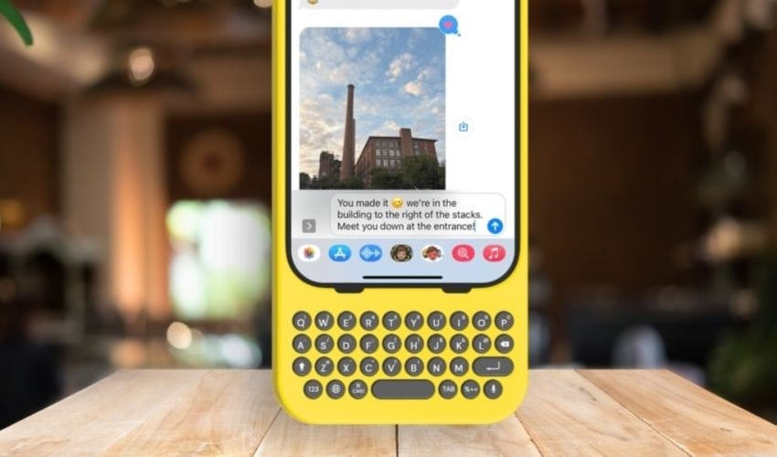 iPhone'lara fiziksel klavye ekleyen ilginç kılıf