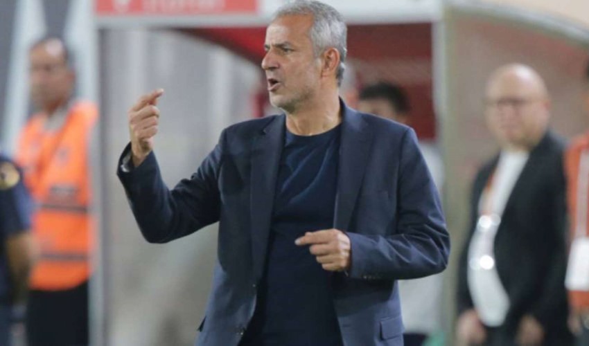 Definita la nuova linea difensiva del Fenerbahçe