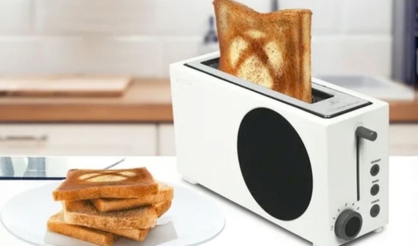 Xbox Series S görünümlü ekmek kızartma makinesi