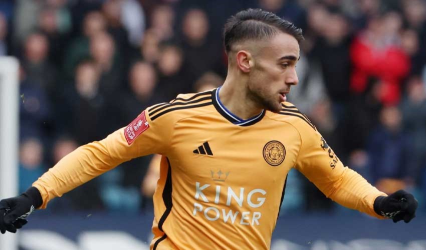 Yunus Akgün oynadı, Leicester turu geçti