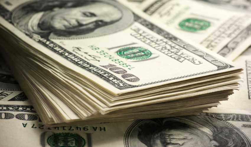 Il dollaro supera la soglia delle 30 lire turche al Gran Bazar
