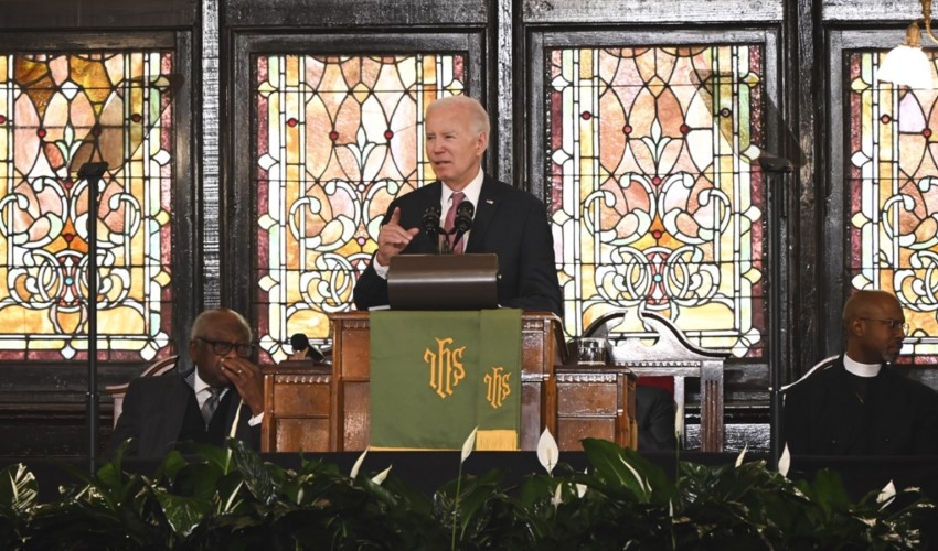 Protesta per Gaza durante il discorso di Biden