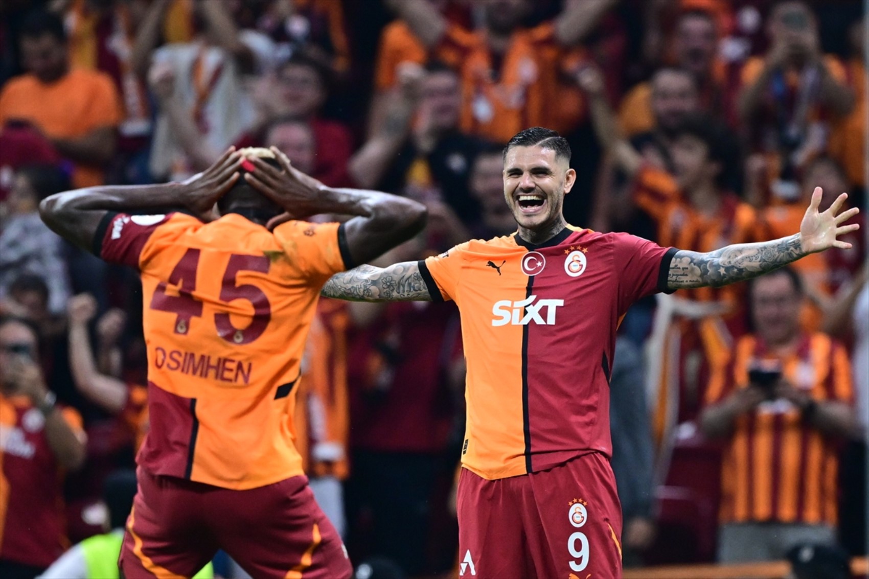 Galatasaraylı Osimhen'den dikkat çeken Fenerbahçe itirafı