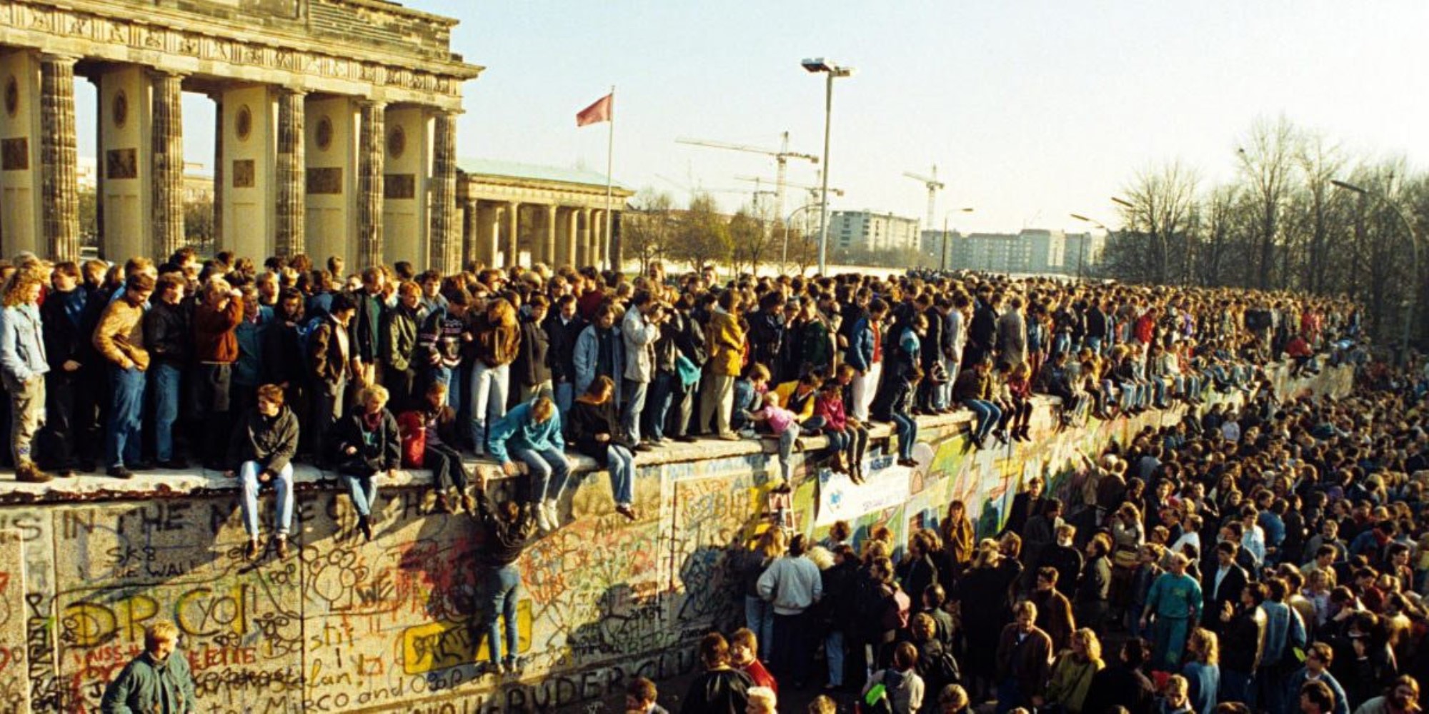 Soğuk savaşın simgesi: Berlin Duvarı'nın inşası ve yıkılışı