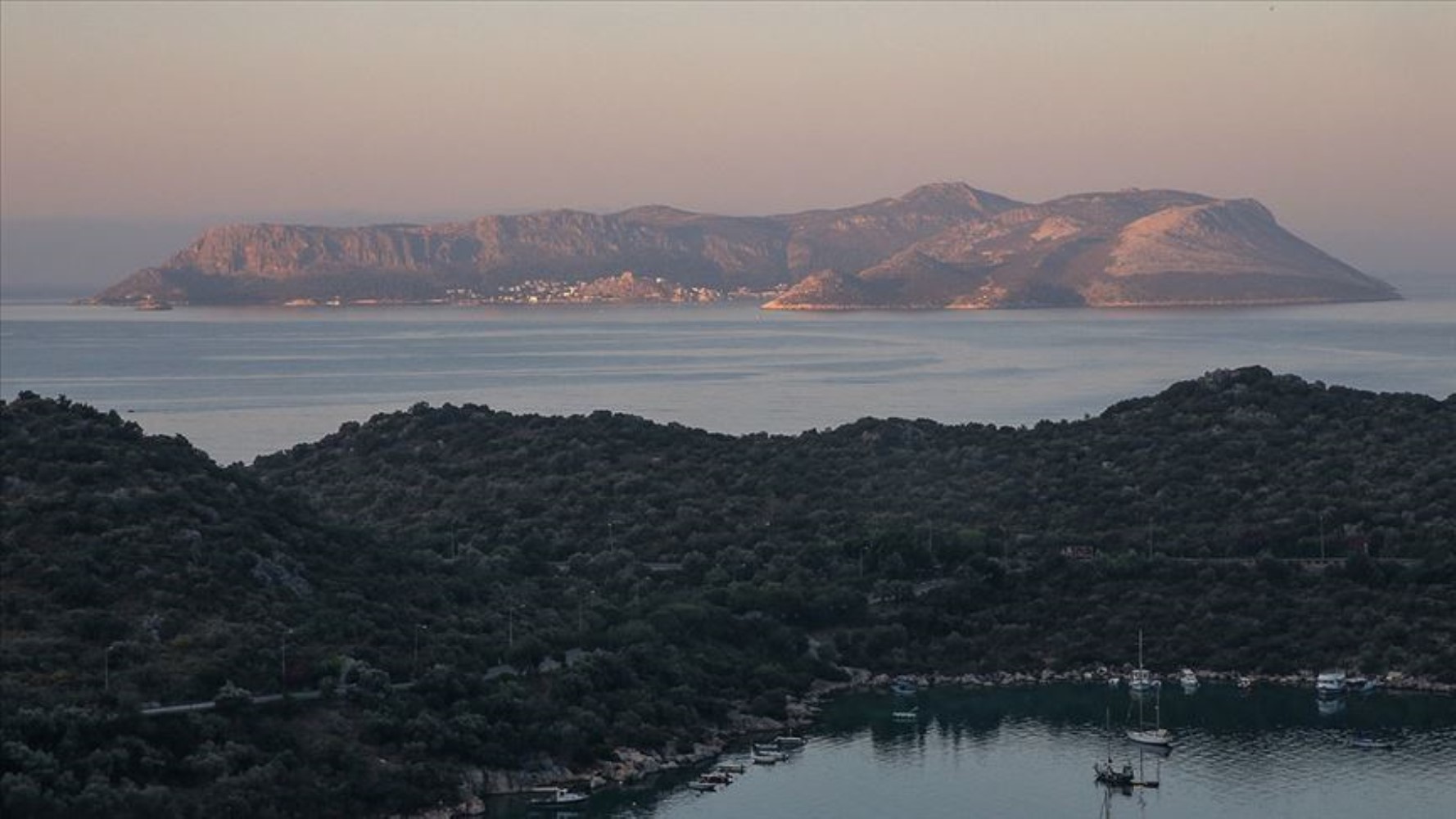 Türkiye ve Yunanistan arasındaki anlaşmazlıklar neler? Fotoğraflara 'Ege Sorunu'