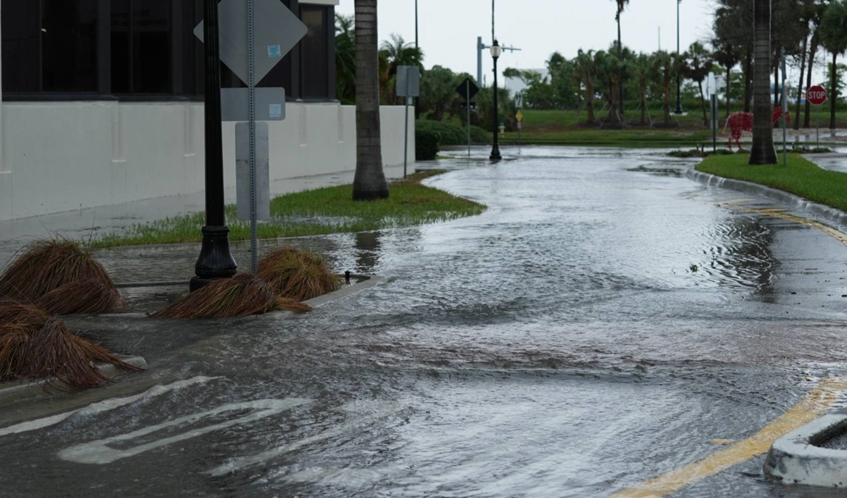 Olağanüstü hal ilanı: Florida'da etkili olan Milton Kasırgası nedeniyle zorunlu tahliyeler başladı