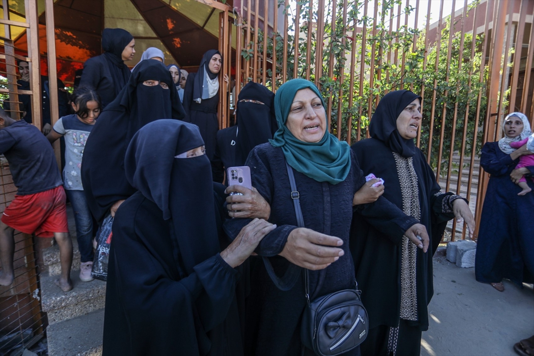 5 massacri a Gaza nelle ultime 24 ore! 55 morti, 166 feriti