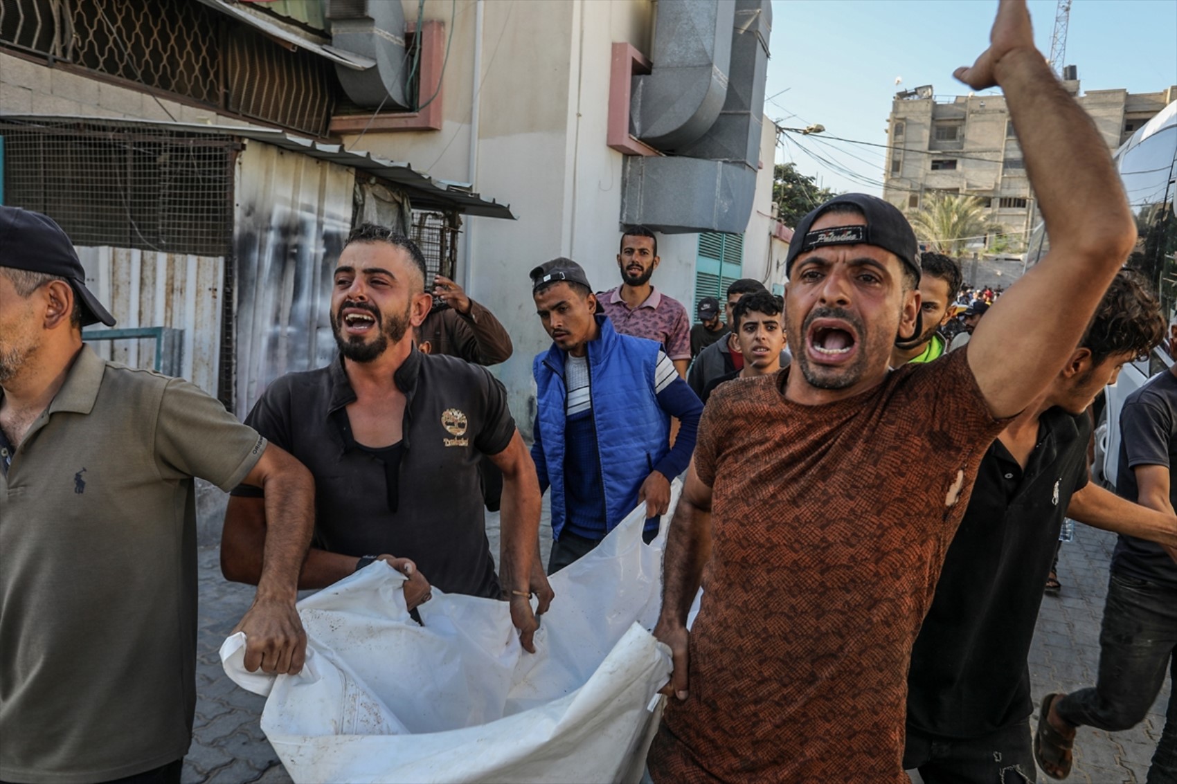 5 massacri a Gaza nelle ultime 24 ore! 55 morti, 166 feriti