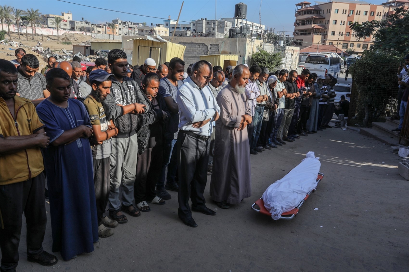 5 massacri a Gaza nelle ultime 24 ore! 55 morti, 166 feriti