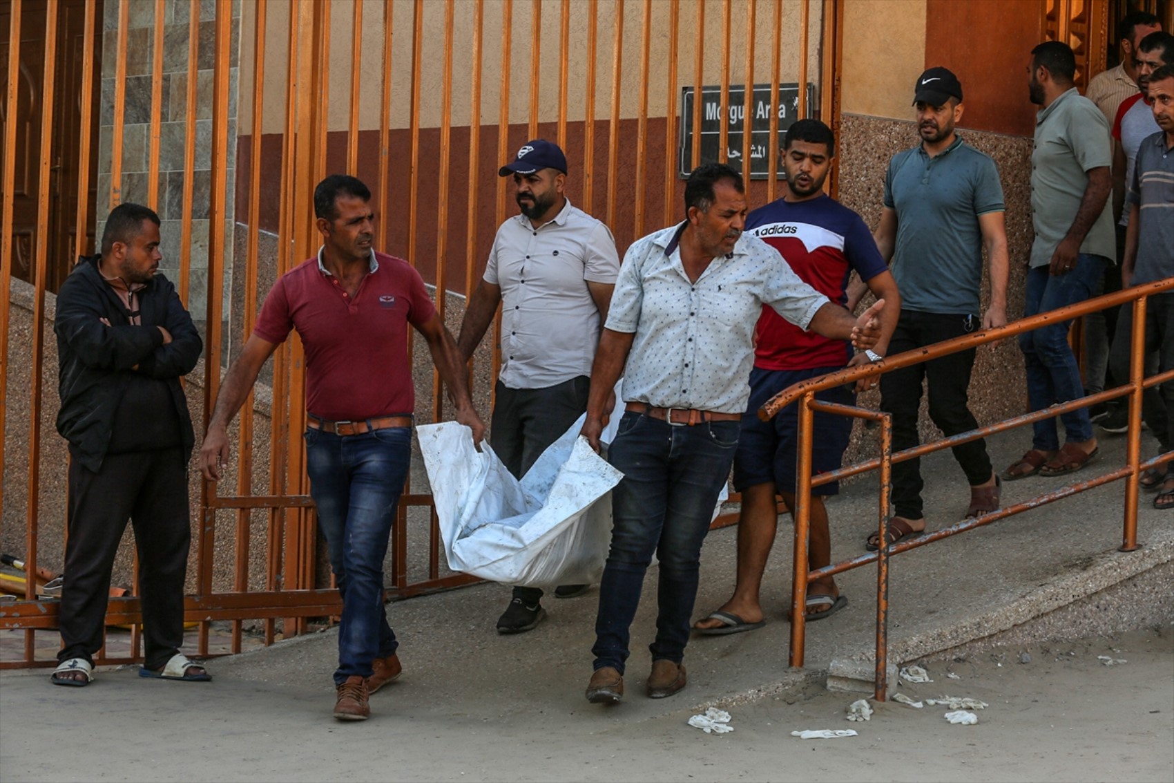 5 massacri a Gaza nelle ultime 24 ore! 55 morti, 166 feriti