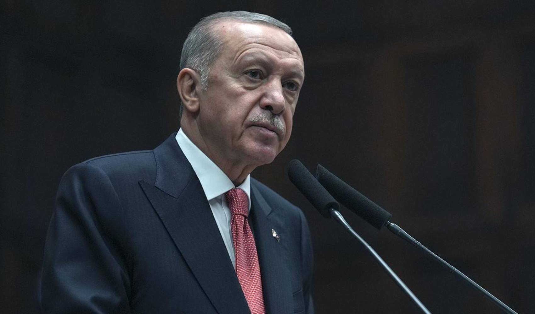 Post di rilievo dal consigliere capo del Presidente Köroğlu: 'Devono consegnare le armi'