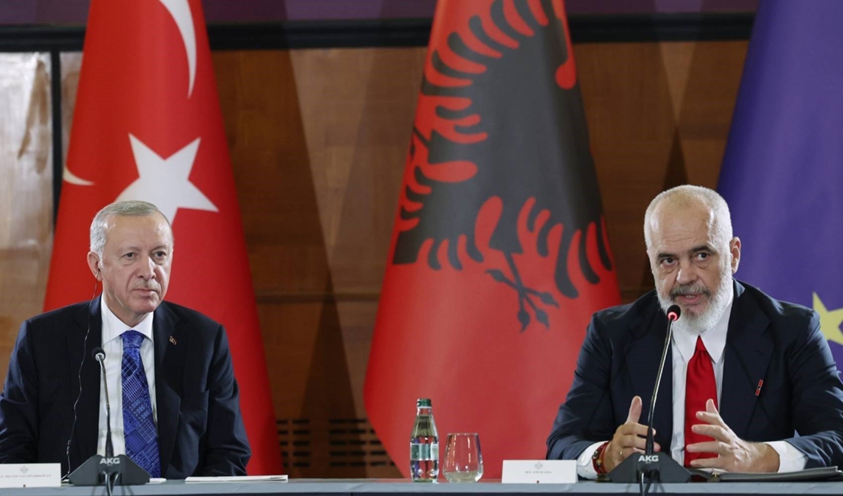 Il Presidente Erdoğan e Rama rilasciano dichiarazioni in Albania
