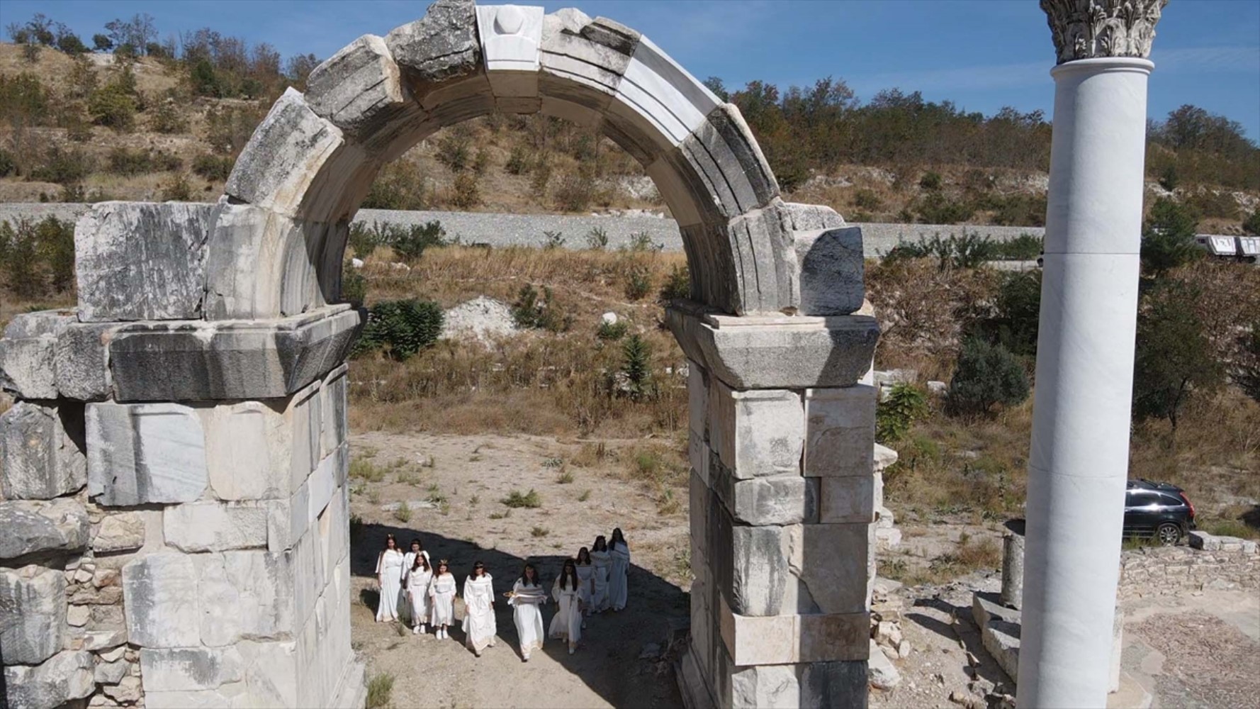 Viaggio nell'antica tradizione a Yatağan: rievocata la cerimonia del trasporto della chiave a Stratonikeia
