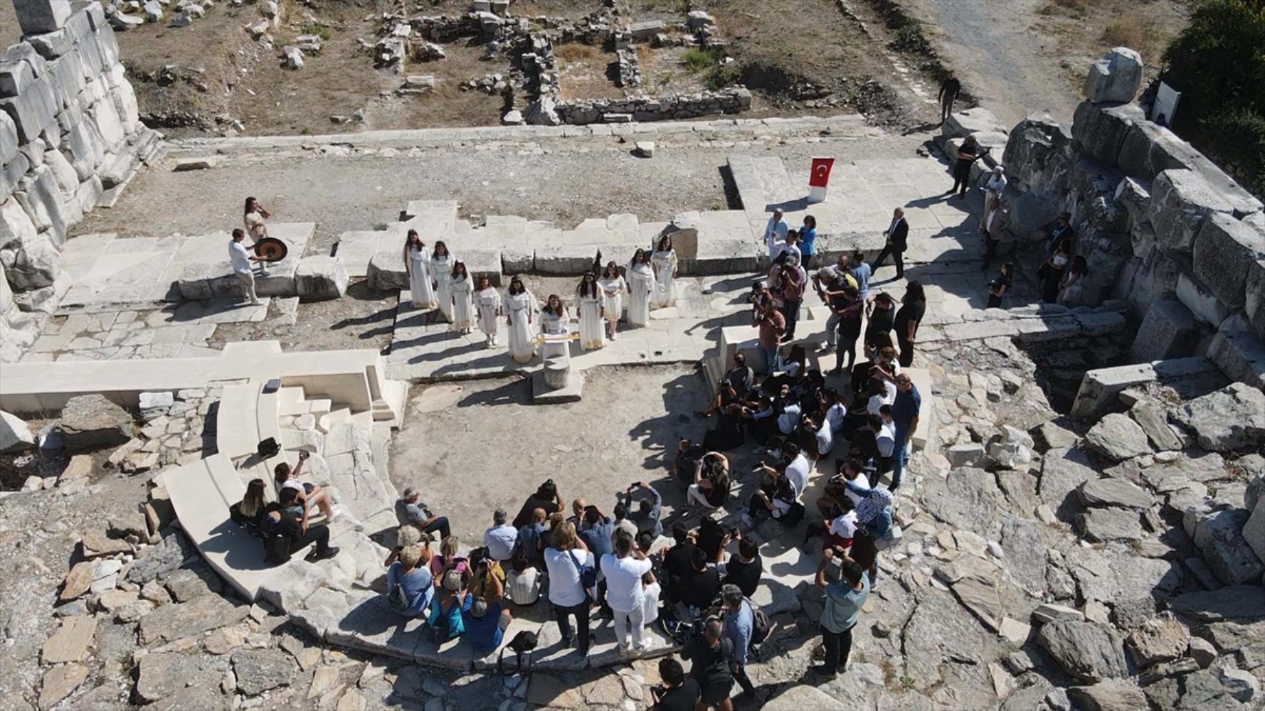 Viaggio nell'antica tradizione a Yatağan: rievocata la cerimonia del trasporto della chiave a Stratonikeia