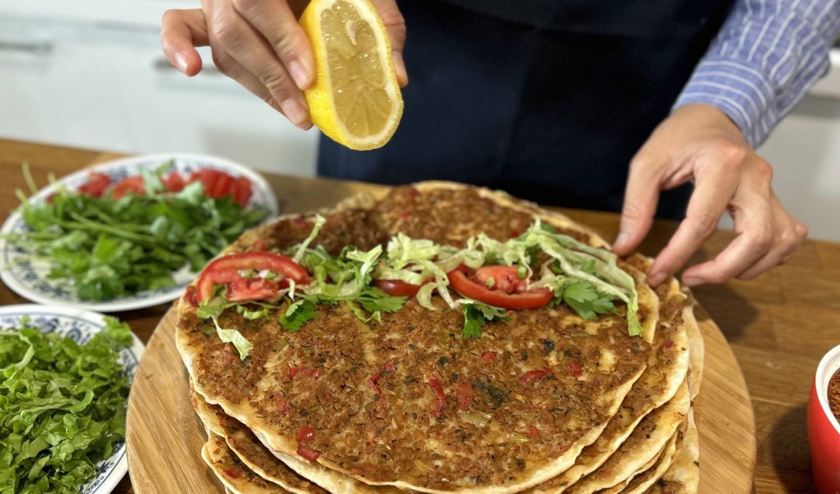 Domuz eti skandalının ardından lahmacun gündemde