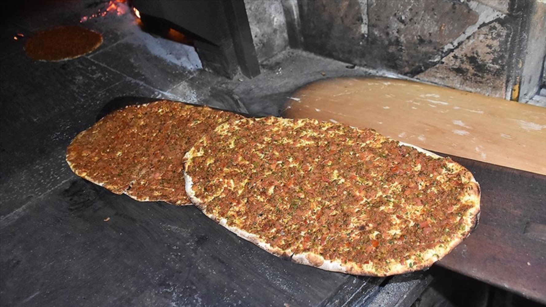 Sucuğa adınızda 'baş' var diye mi kafa eti koydunuz? İşte halk sağlığını bozan firmaların tam listesi!