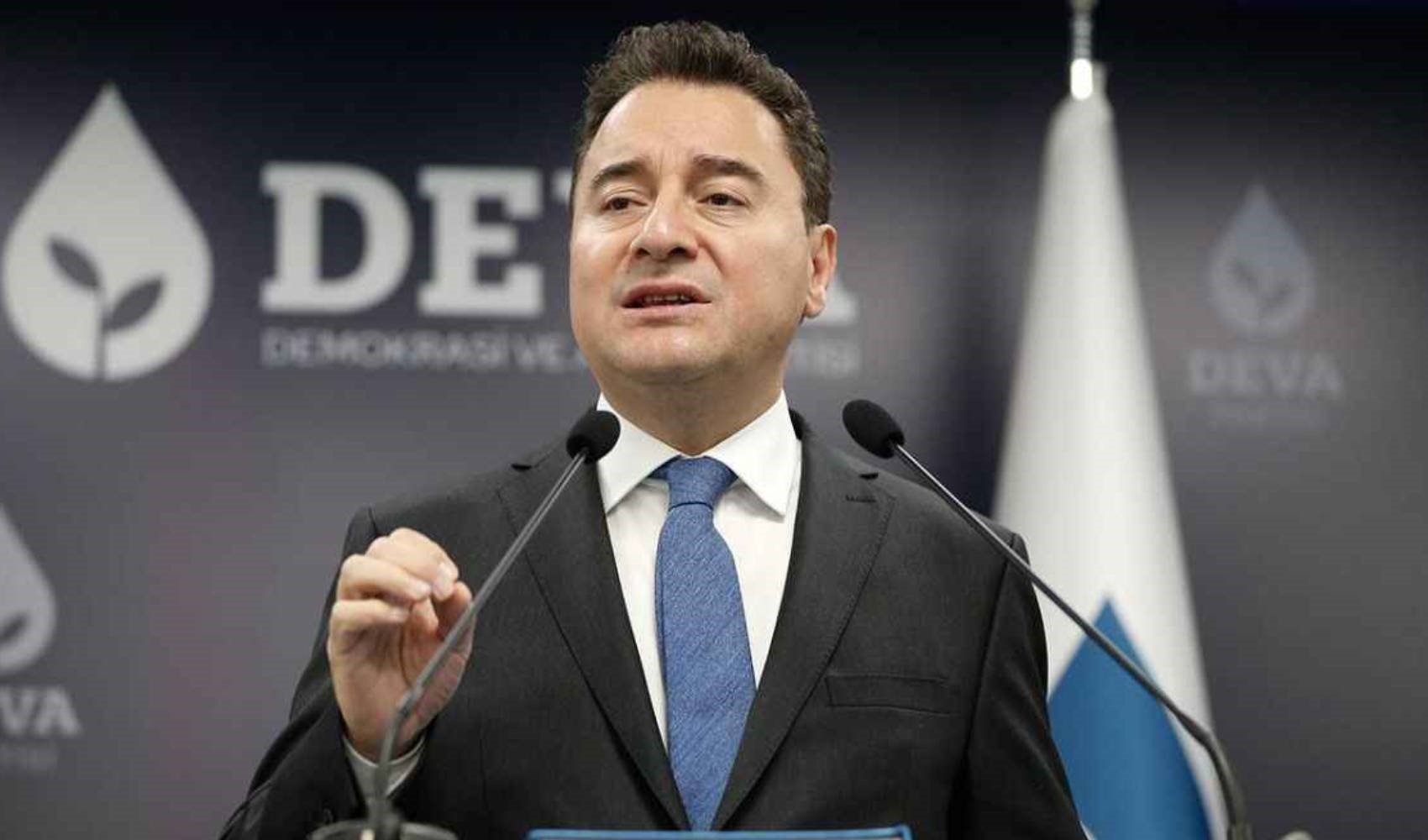 DEVA Partisi'nde Ali Babacan yeniden genel başkan