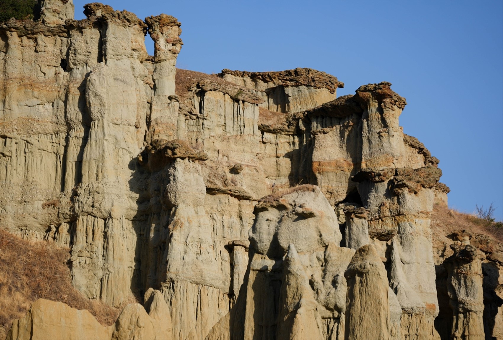 I camini delle fate a Kula: il miracolo della natura 