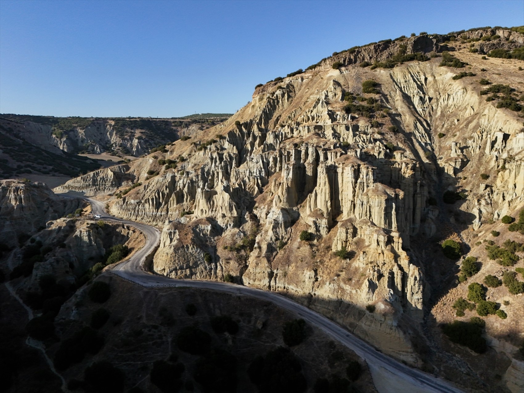 I camini delle fate a Kula: il miracolo della natura 