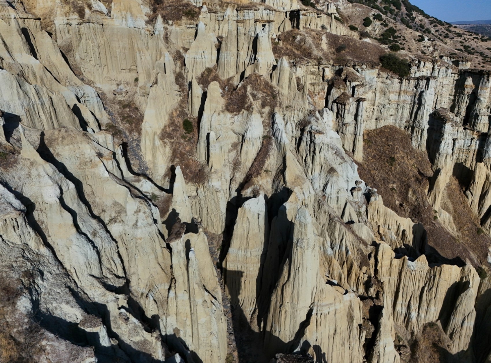 I camini delle fate a Kula: il miracolo della natura 